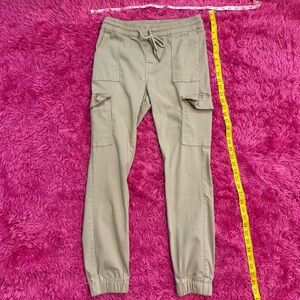 Moda Express Woman’s Tan Cargo Pants C012